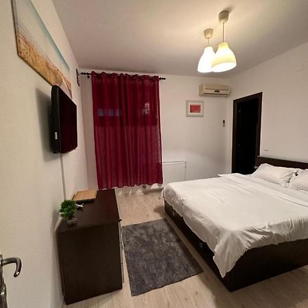 Apartament Otopeni Buitenkant foto