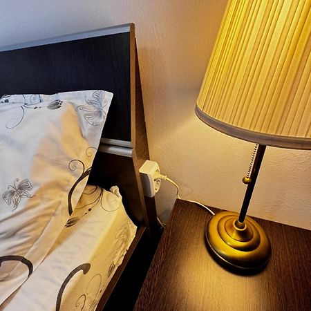 Apartament Otopeni Buitenkant foto